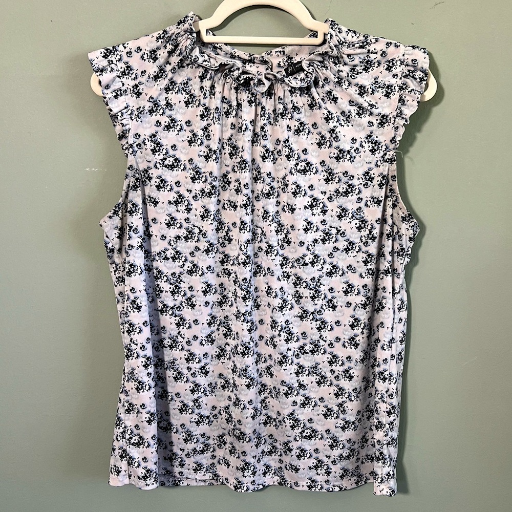 Adrianna Papell Women's Flutter Sleeve Floral Blouse, Size Large